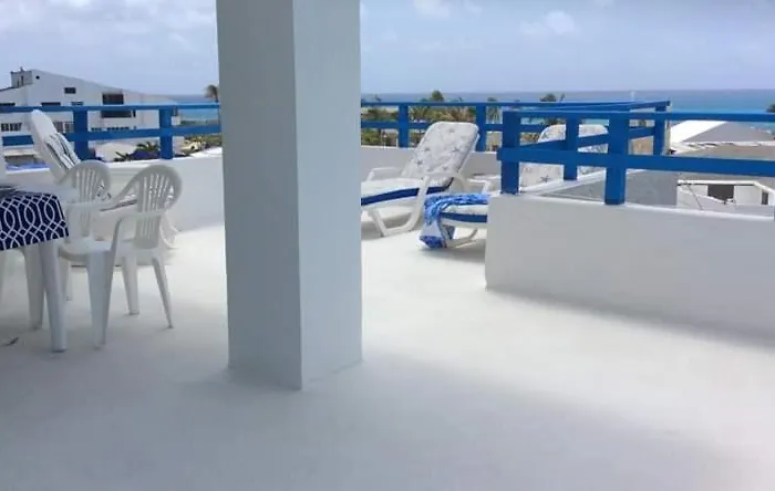 Edificio Sarie Bay