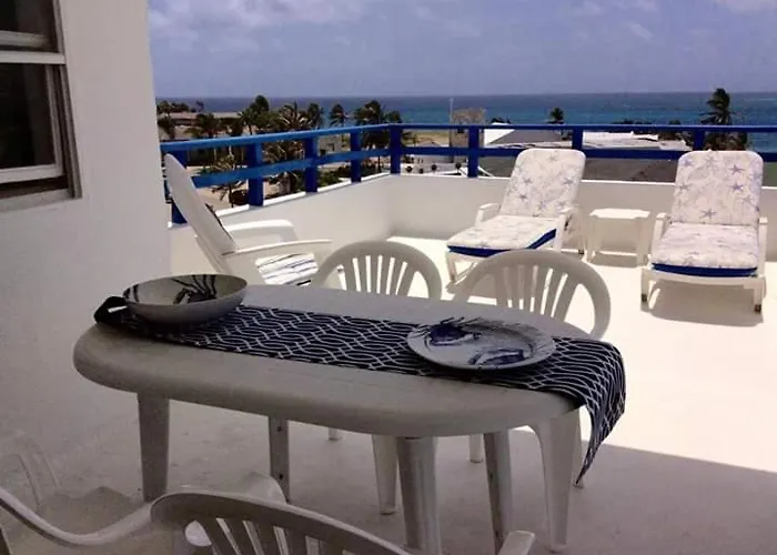 Edificio Sarie Bay